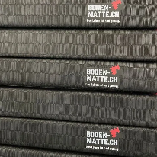 VORBESTELLUNG - Judomatte in Schwarz, 1m x 2m, Dicke 4cm